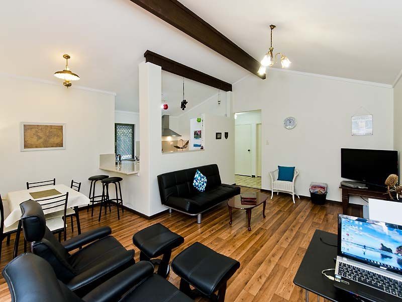 Villa 3/11 Kenton Street, Lynwood WA 6147