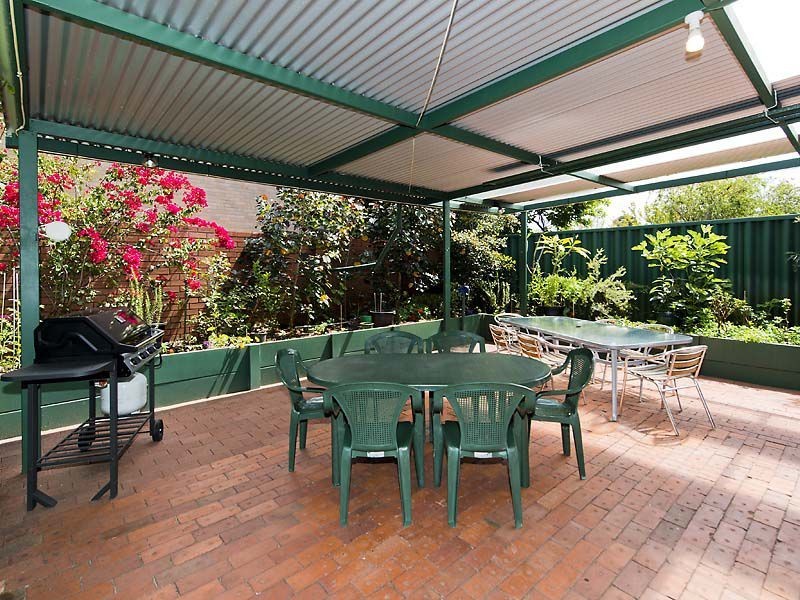 Villa 3/11 Kenton Street, Lynwood WA 6147