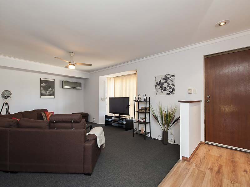 35 PEPPERMINT Crescent, Ballajura WA 6066
