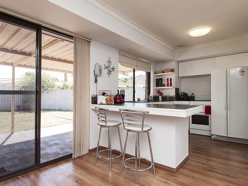 35 PEPPERMINT Crescent, Ballajura WA 6066