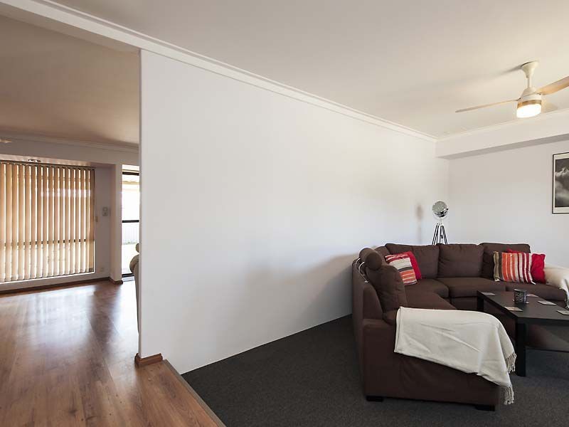 35 PEPPERMINT Crescent, Ballajura WA 6066