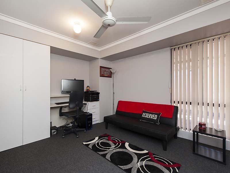 35 PEPPERMINT Crescent, Ballajura WA 6066