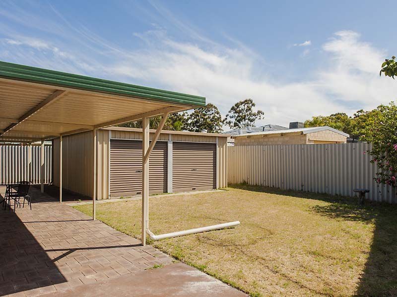 35 PEPPERMINT Crescent, Ballajura WA 6066