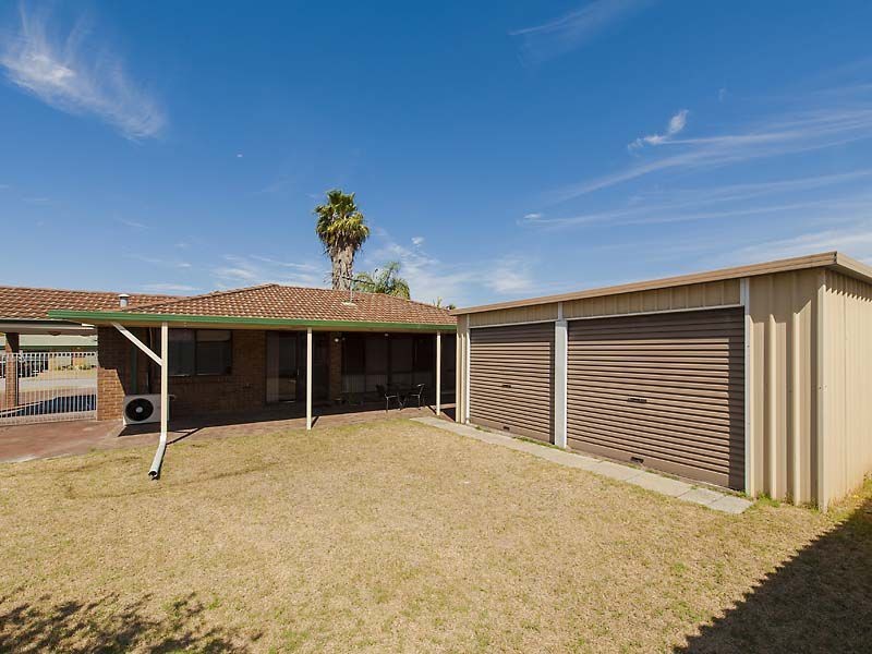 35 PEPPERMINT Crescent, Ballajura WA 6066
