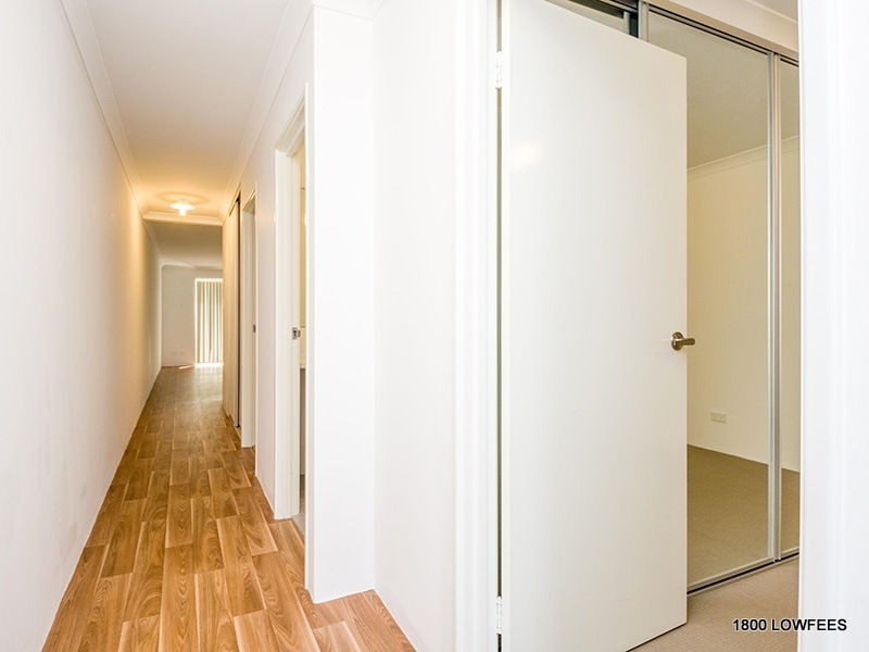 12 NODDER Lane, Banksia Grove WA 6031