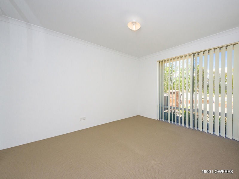 12 NODDER Lane, Banksia Grove WA 6031