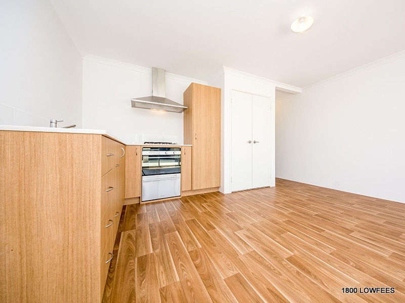 12 NODDER Lane, Banksia Grove WA 6031