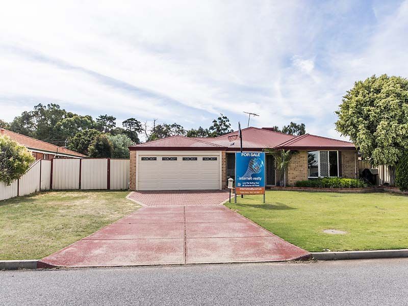 16 Brown Crescent, Seville Grove WA 6112