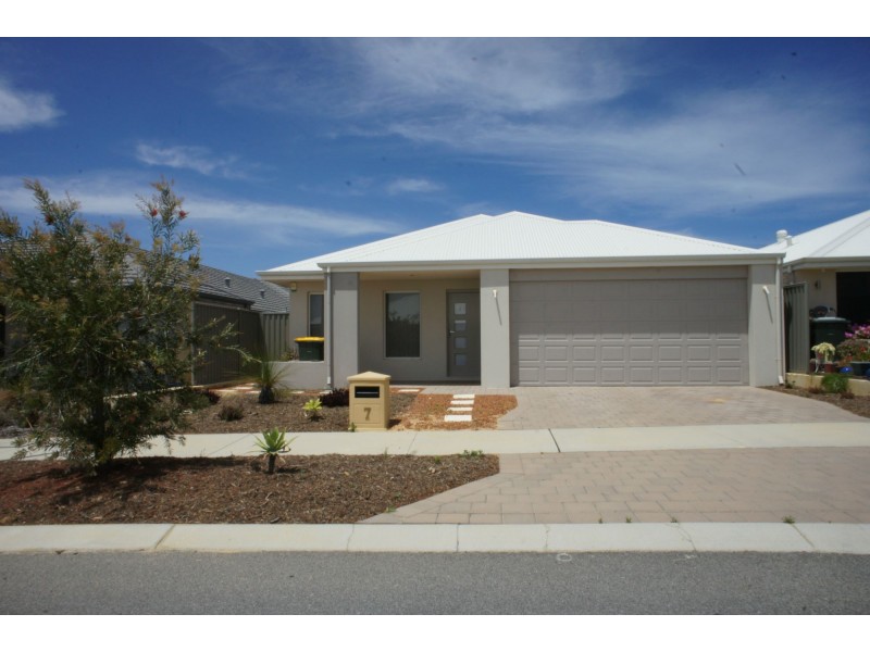 7 Winslow Brace, Alkimos WA 6038