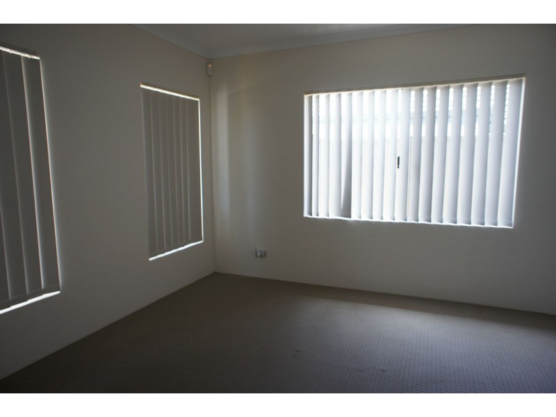 7 Winslow Brace, Alkimos WA 6038