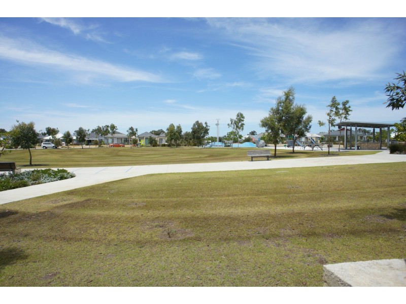 7 Winslow Brace, Alkimos WA 6038