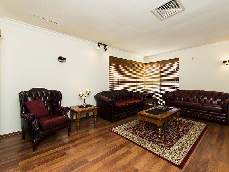 32 GARRICK Way, Balga WA 6061