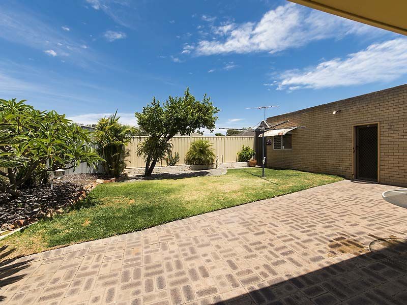 32 GARRICK Way, Balga WA 6061