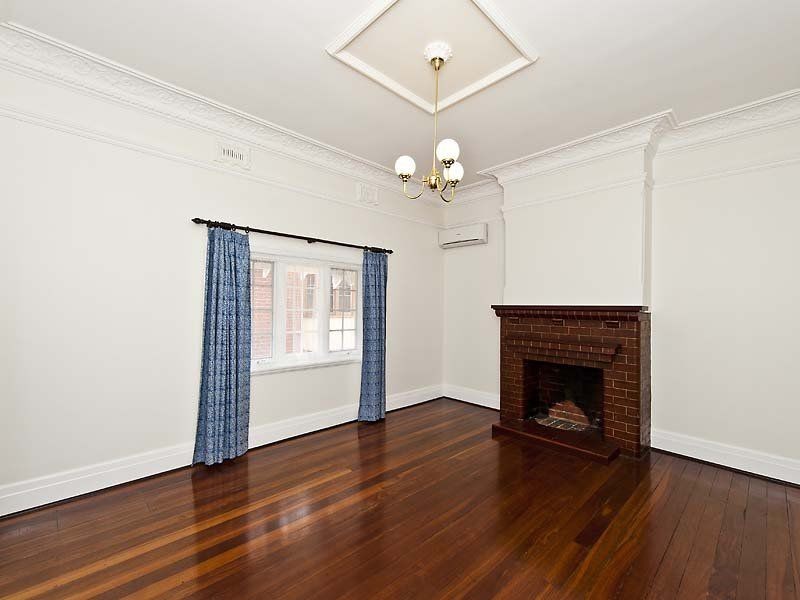 4 Longroyd Street, Mount Lawley WA 6050