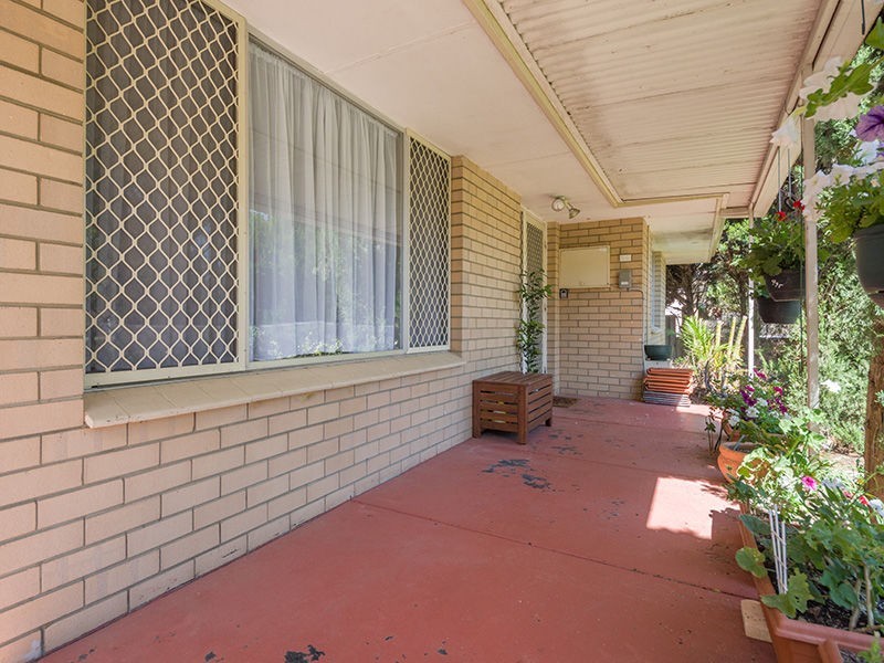 1 Umina Street, High Wycombe WA 6057