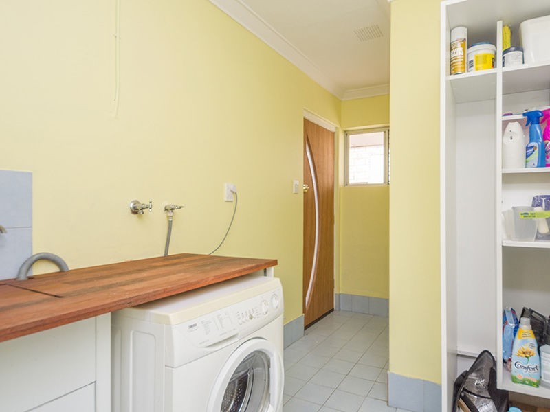 1 Umina Street, High Wycombe WA 6057