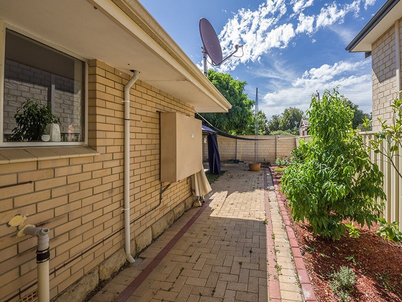1 Umina Street, High Wycombe WA 6057