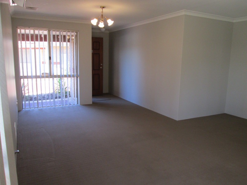 8/101 George Way, Cannington WA 6107