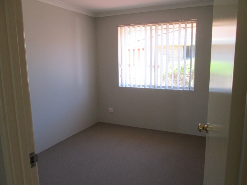 8/101 George Way, Cannington WA 6107