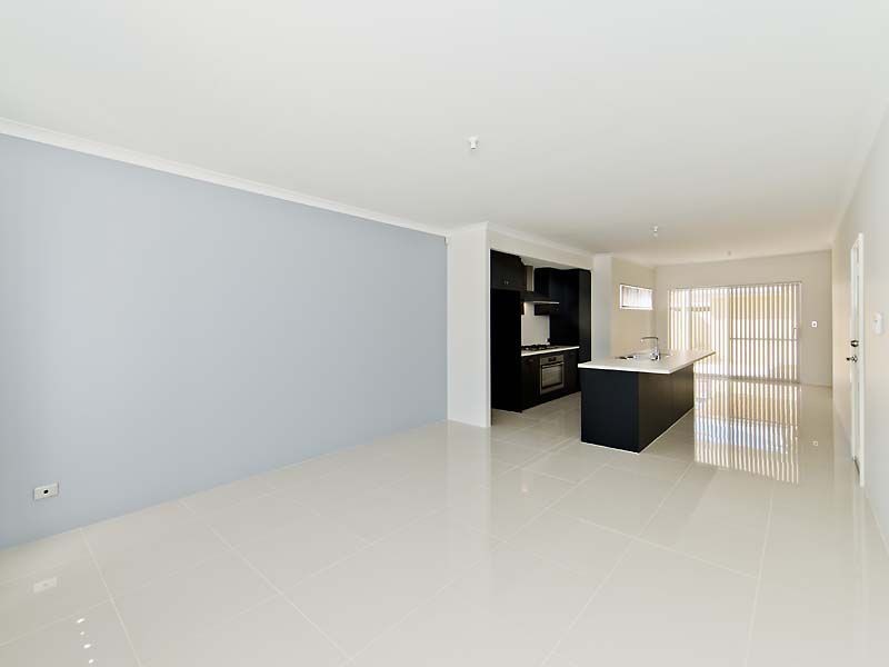 30 Cedar Way, Maddington WA 6109