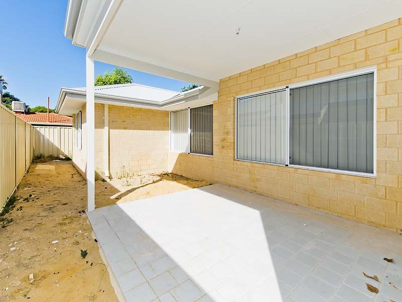 30 Cedar Way, Maddington WA 6109