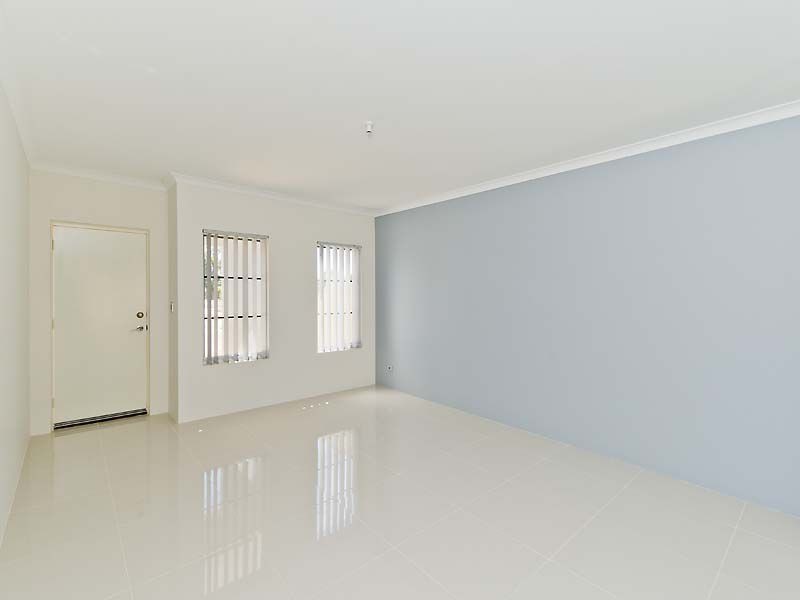 30 Cedar Way, Maddington WA 6109