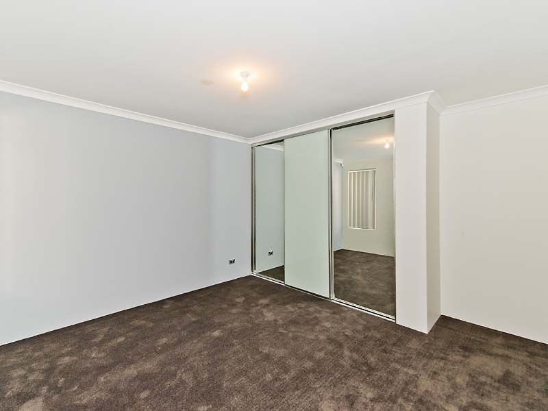 30 Cedar Way, Maddington WA 6109