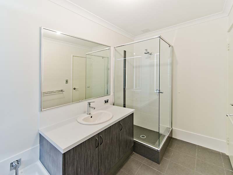 30 Cedar Way, Maddington WA 6109