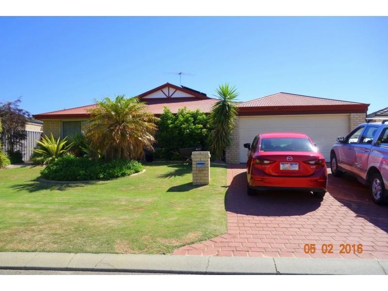 28 St Ettiene Gardens, Port Kennedy WA 6172