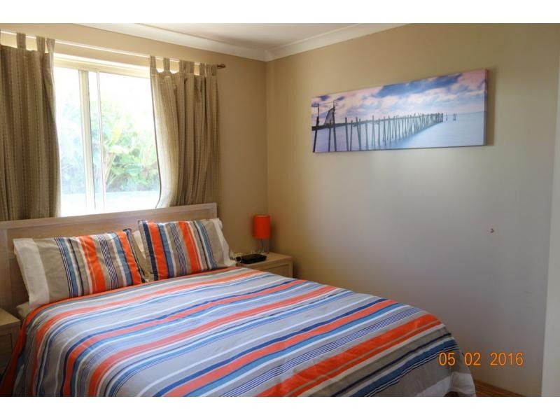 28 St Ettiene Gardens, Port Kennedy WA 6172