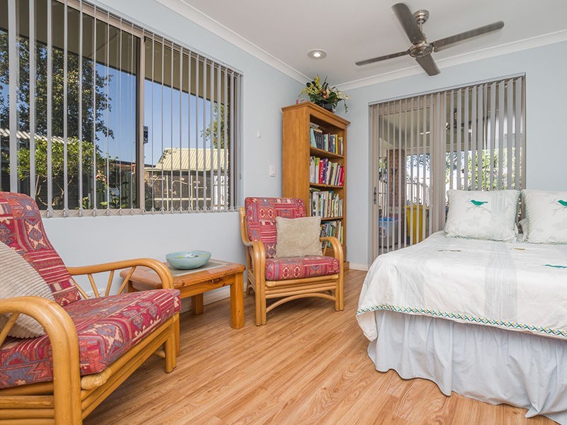 15 Lombardy Crescent, Caversham WA 6055