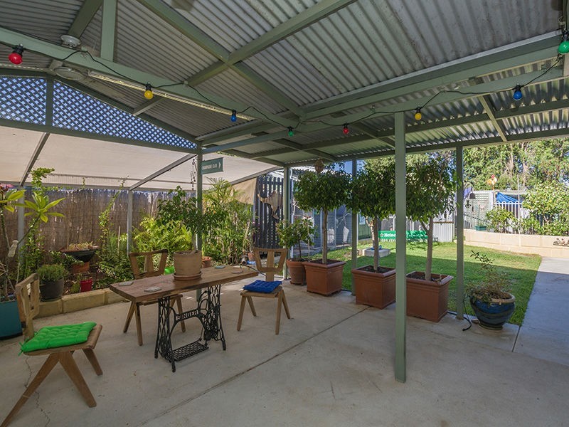 15 Lombardy Crescent, Caversham WA 6055
