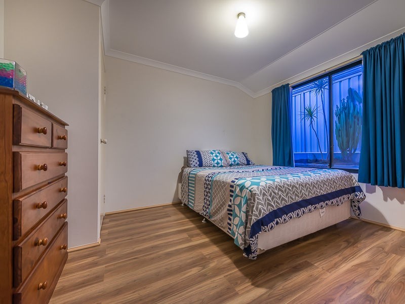 16 Hinchinbrook Avenue, Ridgewood WA 6030