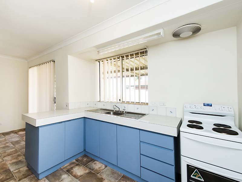 14 Mc Lean Street, Rockingham WA 6168