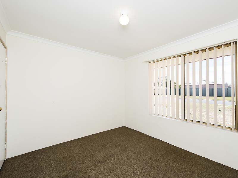 14 Mc Lean Street, Rockingham WA 6168