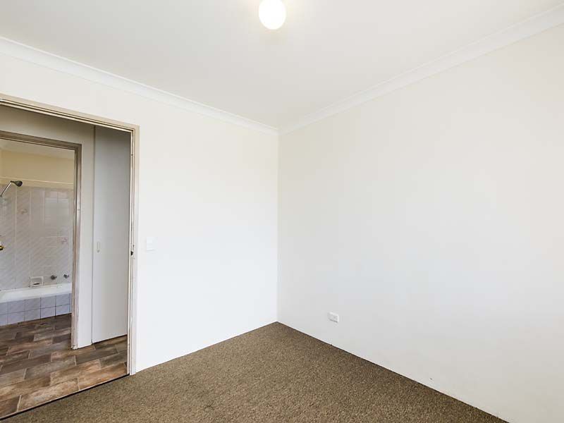 14 Mc Lean Street, Rockingham WA 6168