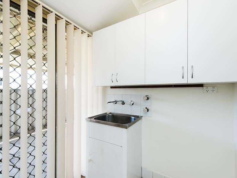 14 Mc Lean Street, Rockingham WA 6168