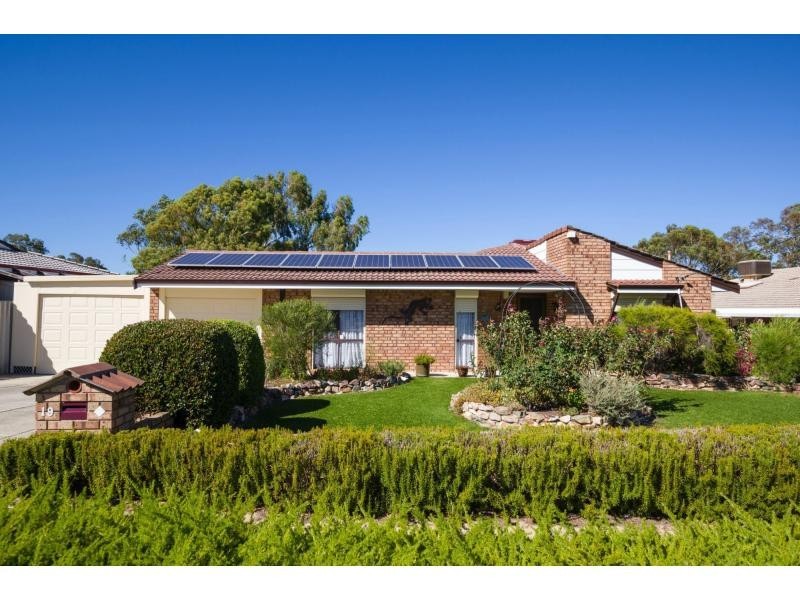 19 North Crescent, Byford WA 6122