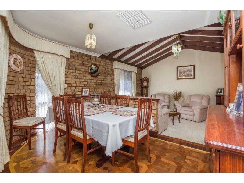 19 North Crescent, Byford WA 6122