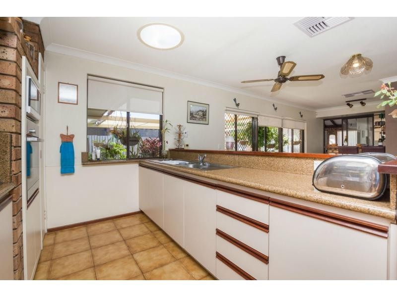 19 North Crescent, Byford WA 6122