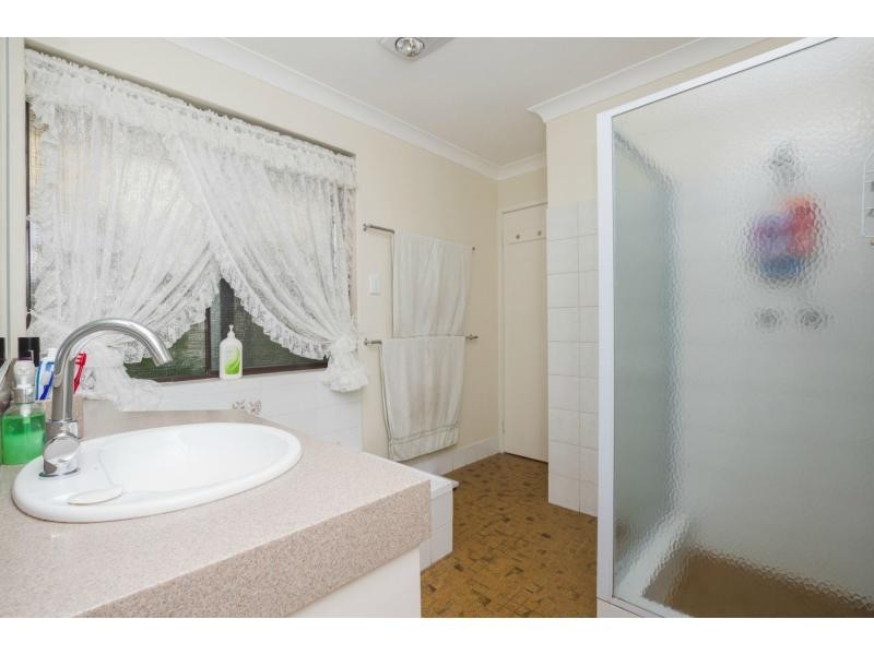 19 North Crescent, Byford WA 6122