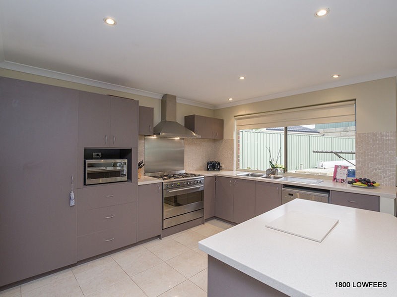 3 JENKYN Circle, Landsdale WA 6065