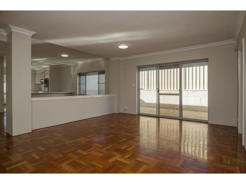 4 Fairlight Rise, Kallaroo WA 6025