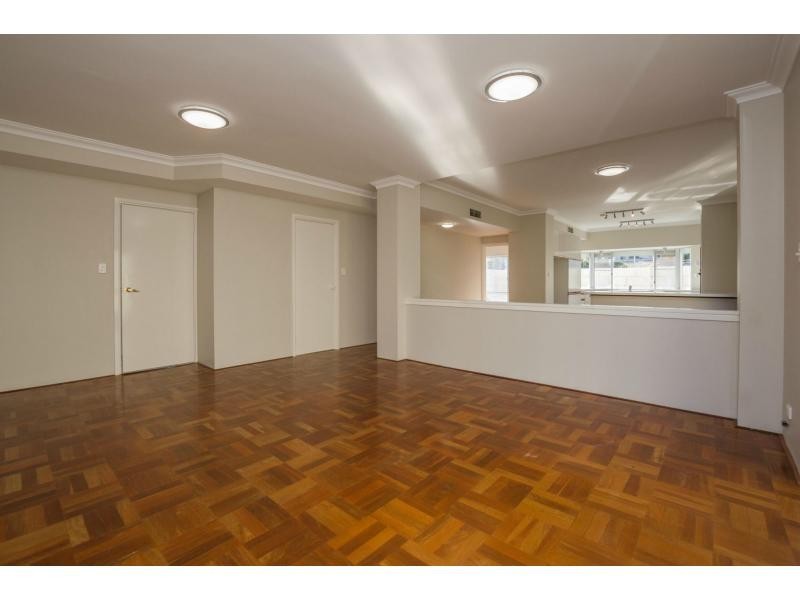 4 Fairlight Rise, Kallaroo WA 6025