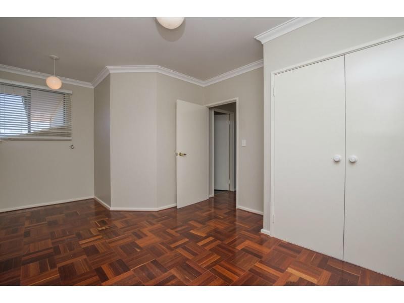 4 Fairlight Rise, Kallaroo WA 6025