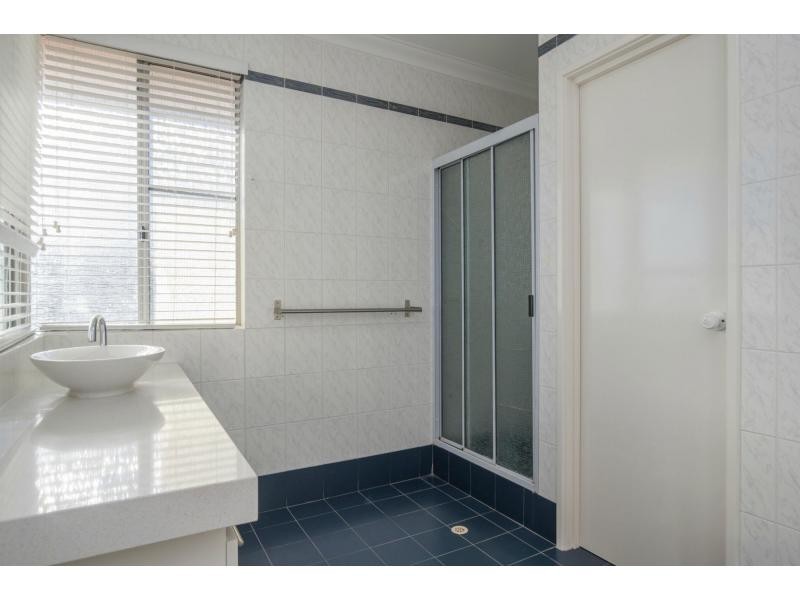 4 Fairlight Rise, Kallaroo WA 6025