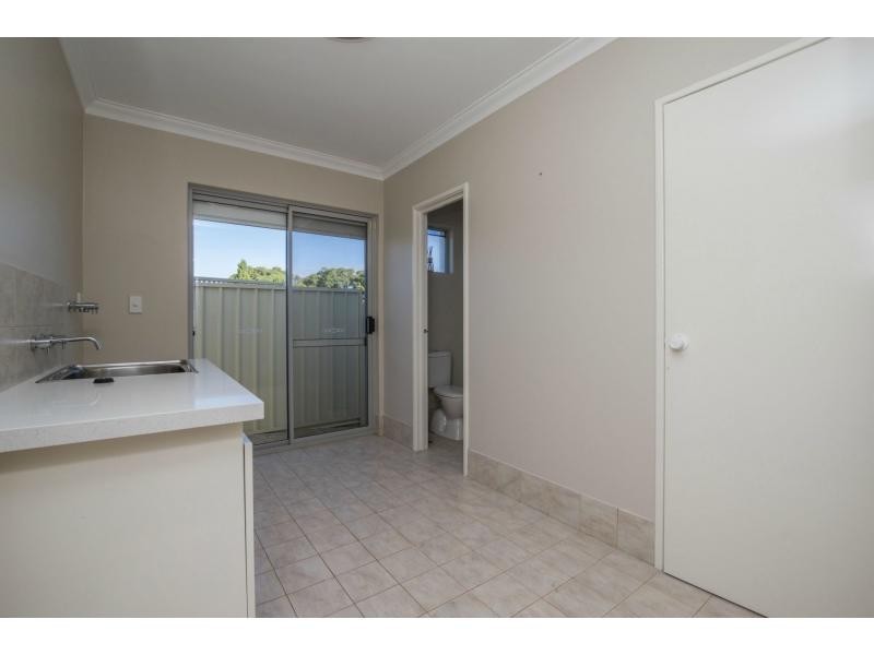 4 Fairlight Rise, Kallaroo WA 6025