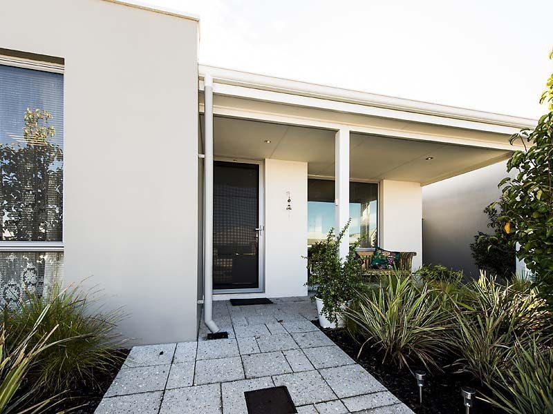 18 Flourish Loop, Atwell WA 6164