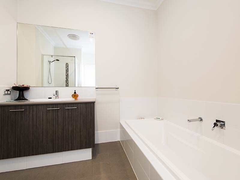 18 Flourish Loop, Atwell WA 6164