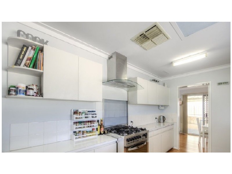 12 Hume Road, High Wycombe WA 6057